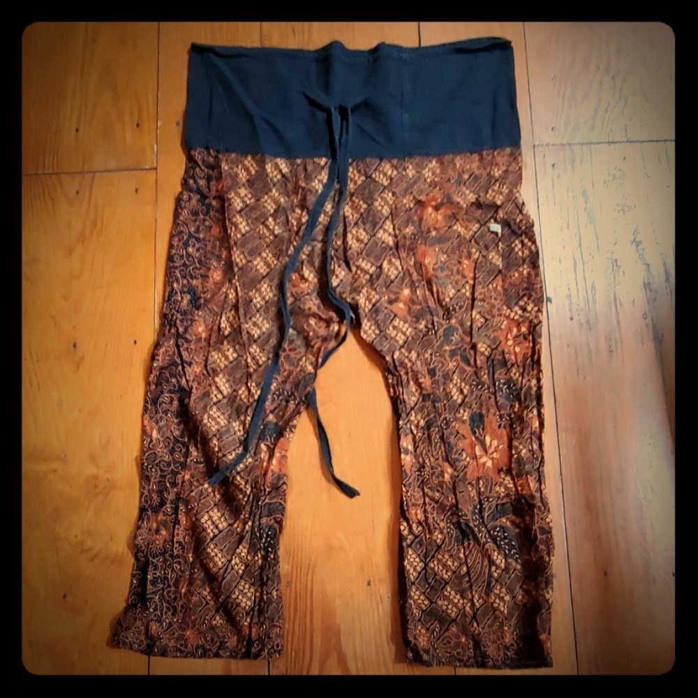 Harem wrap pants, made in Thailand